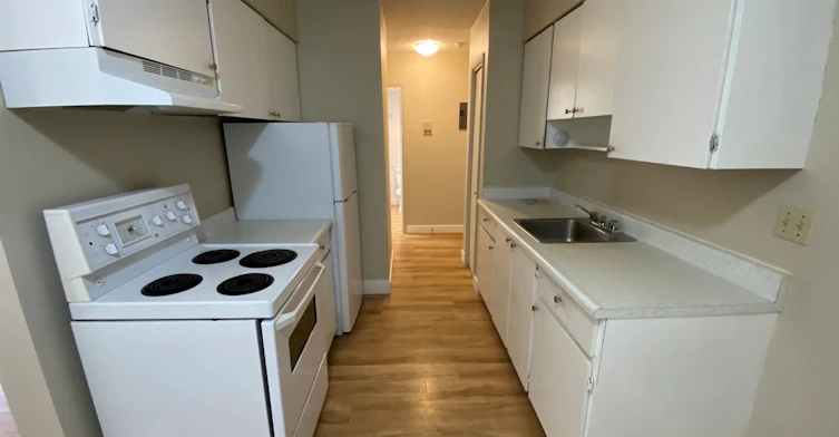 111 Knox Street, Kamloops, BC, V2B 3Z1 - 4