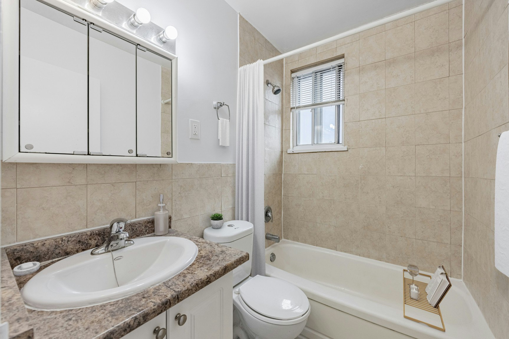 501-110 Mclaughlin Road North, Brampton, ON, L6X 1Z1 - 8