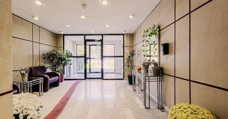 302-1700 Victoria Park Avenue, Toronto, ON, M1R 1R3 - 3