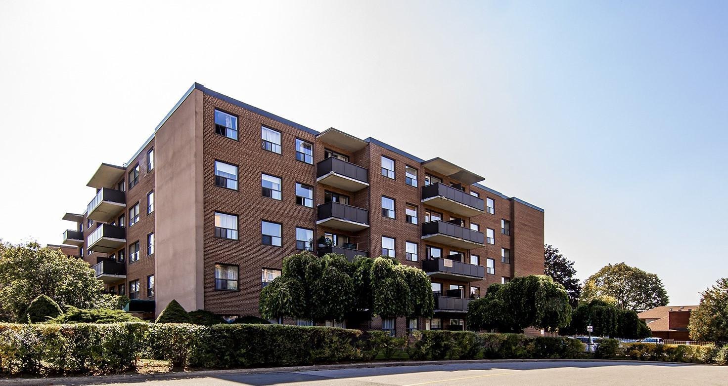 302-1700 Victoria Park Avenue, Toronto, ON, M1R 1R3 - 2