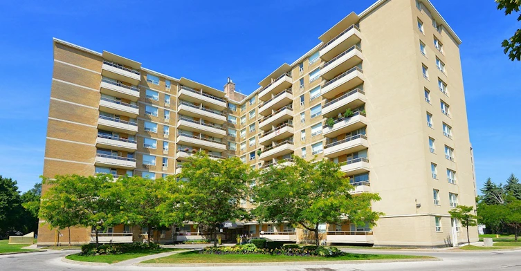 0304-2700 Bathurst Street, Toronto, ON, M6B 2Z7 - 2