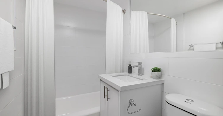 1008-2700 Bathurst Street, Toronto, ON, M6B 2Z7 - 8