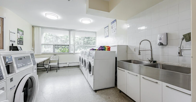 0209-4383 Bathurst Street, Toronto, ON, M3H 3P8 - 15
