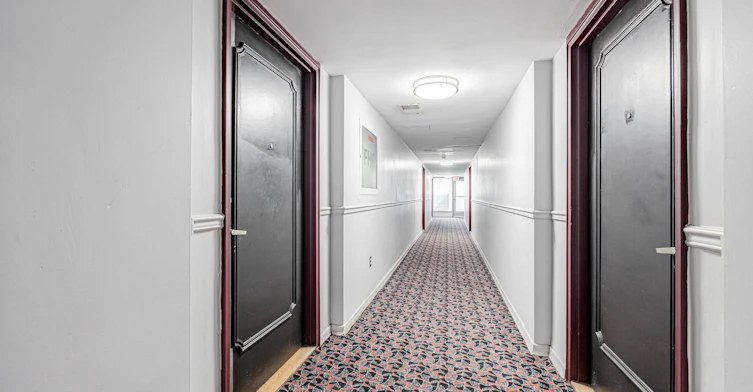 0610-4383 Bathurst Street, Toronto, ON, M3H 3P8 - 14