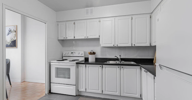 1101-4383 Bathurst Street, Toronto, ON, M3H 3P8 - 6