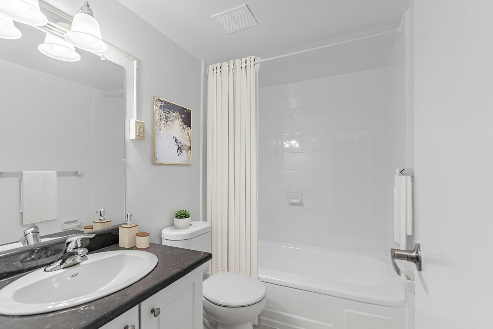 0208-569 Sheppard Avenue West, Toronto, ON, M3H 2R8 - 9