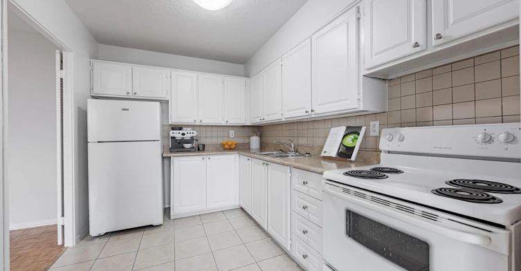 1210-155 Antibes Drive, Toronto, ON, M2R 3G7 - 8