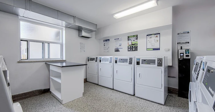 211-11 Eccleston Drive, Toronto, ON, M4A 1K2 - 9