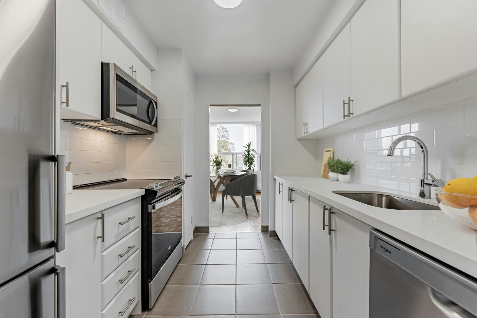 0405-606 Avenue Road, Toronto, ON, M4V 2K9 - 5
