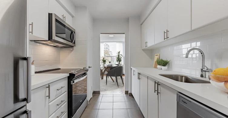 0405-606 Avenue Road, Toronto, ON, M4V 2K9 - 5