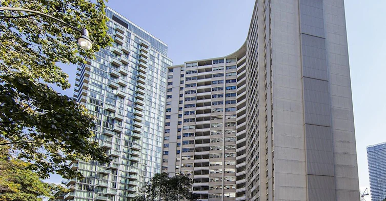 0405-25 St. Mary Street, Toronto, ON, M4Y 1R2 - 2