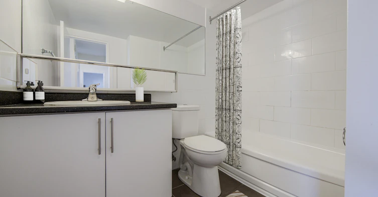0909-25 St. Mary Street, Toronto, ON, M4Y 1R2 - 8