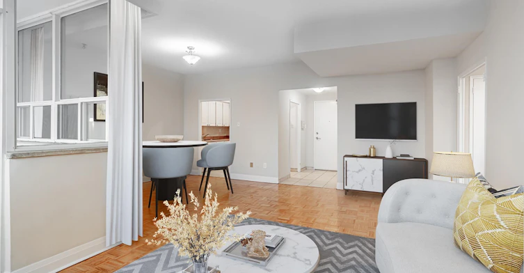 0302-4415 Bathurst Street, Toronto, ON, M3H 3S1 - 5
