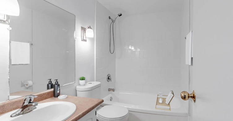 0302-4415 Bathurst Street, Toronto, ON, M3H 3S1 - 10