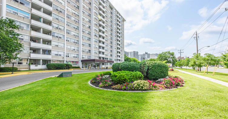 0302-4415 Bathurst Street, Toronto, ON, M3H 3S1 - 12