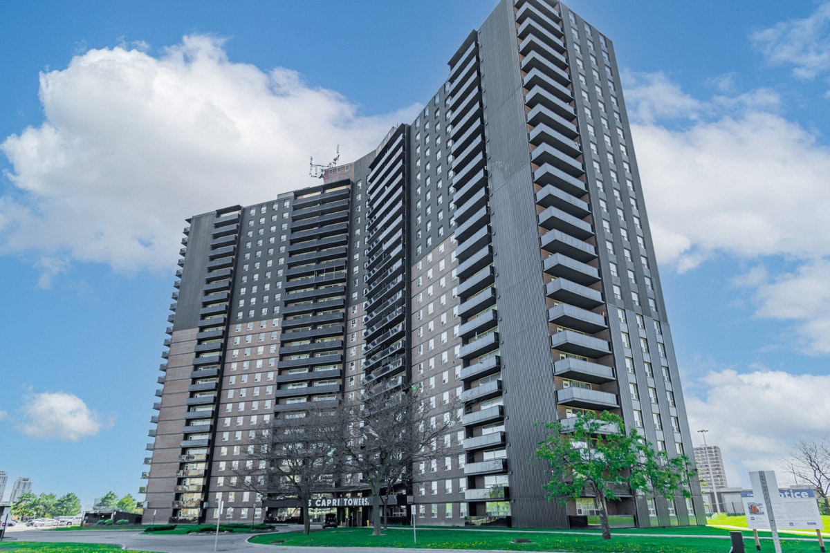 0201-5 Capri Road, Toronto, ON, M9B 6B5 - 2