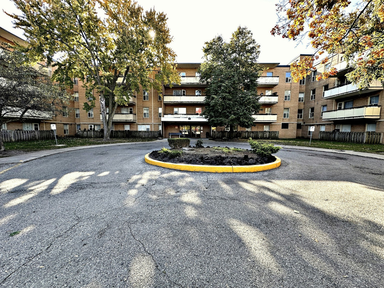 216-1875 Steeles Avenue West, Toronto, ON, M3H 5T7 - 11