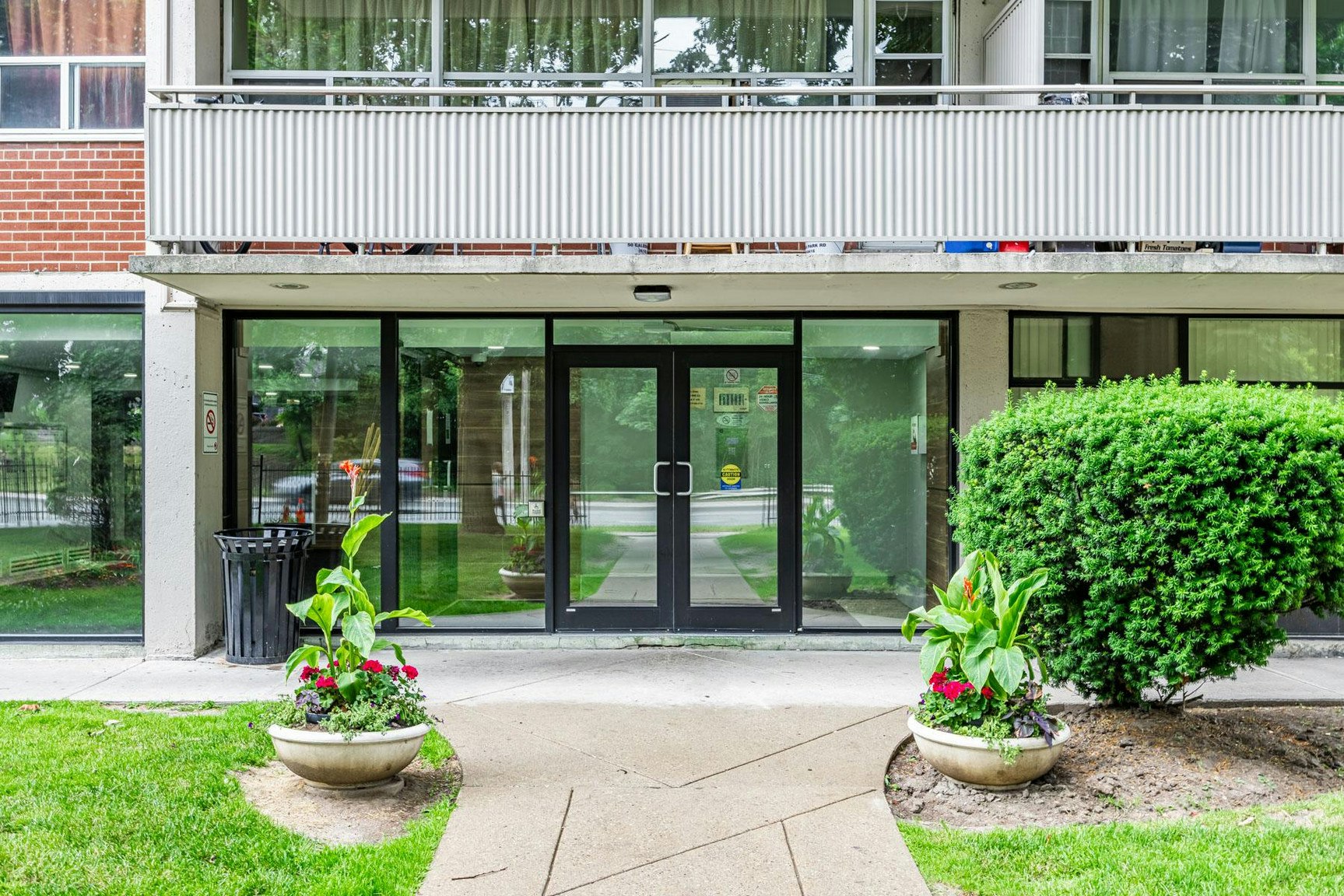 807-2110 Keele Street, Toronto, ON, M6M 3Z2 - 2