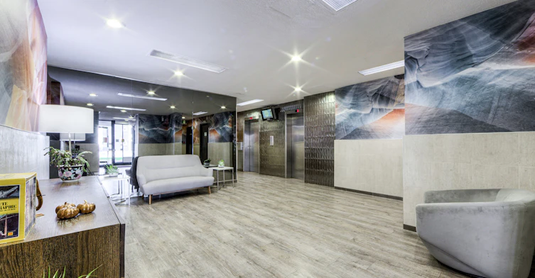 1108-10 Walmer Road, Toronto, ON, M5R 2W4 - 11