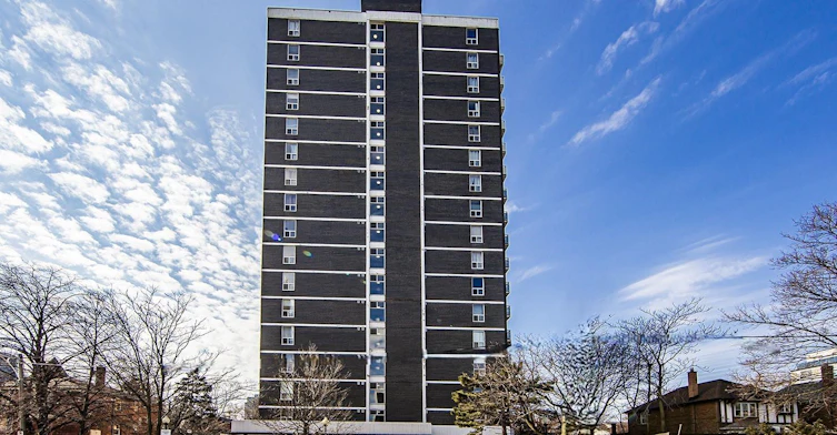 1108-10 Walmer Road, Toronto, ON, M5R 2W4 - 12