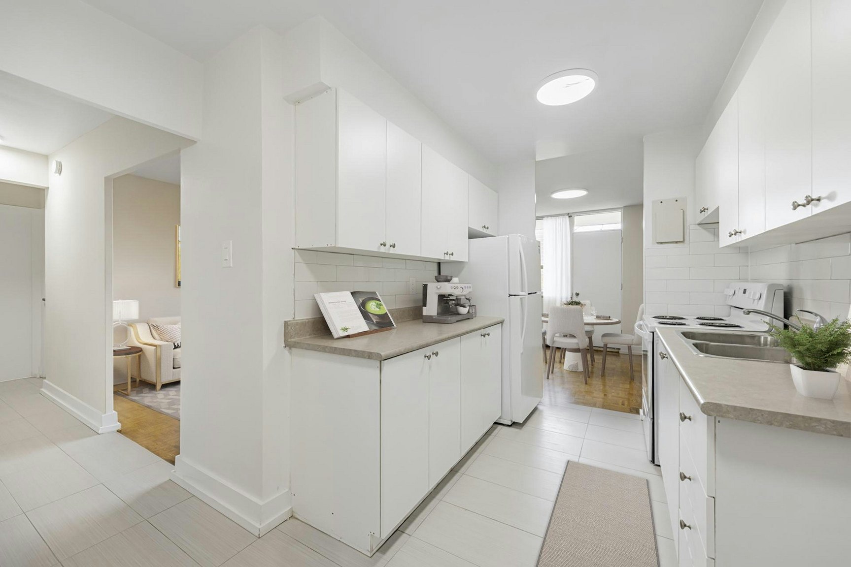 0404-55 Emmett Avenue, Toronto, ON, M6M 2E4 - 3