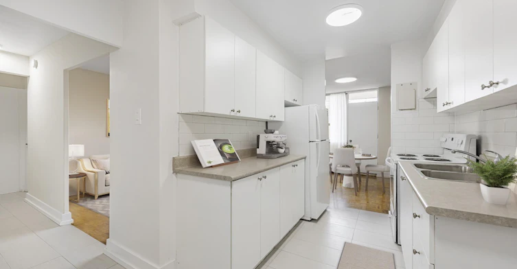 1901-55 Emmett Avenue, Toronto, ON, M6M 2E4 - 3