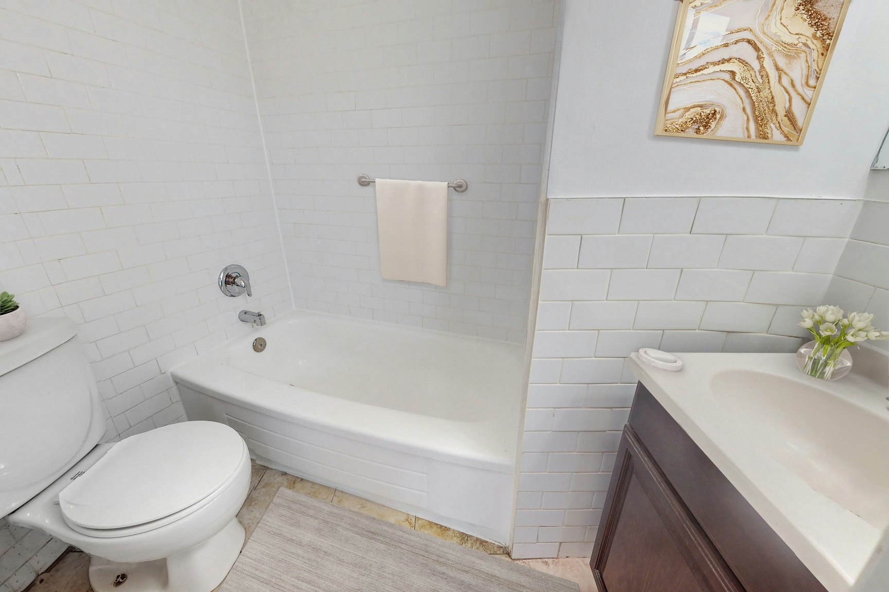 0008-2901 Dundas Street West, Toronto, ON, M6P 1Z1 - 8
