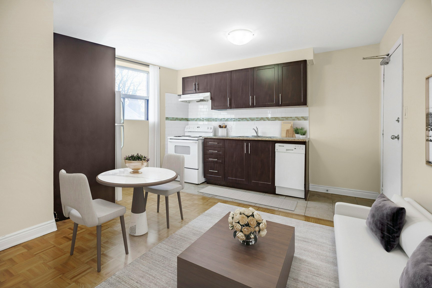 0008-2901 Dundas Street West, Toronto, ON, M6P 1Z1 - 2