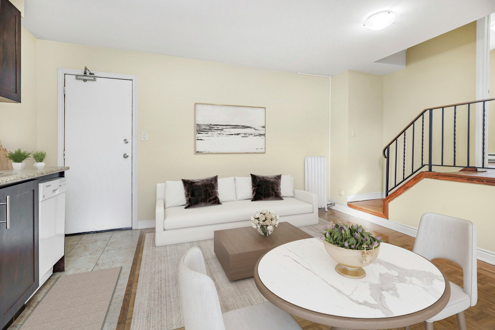 0008-2901 Dundas Street West, Toronto, ON, M6P 1Z1 - 4
