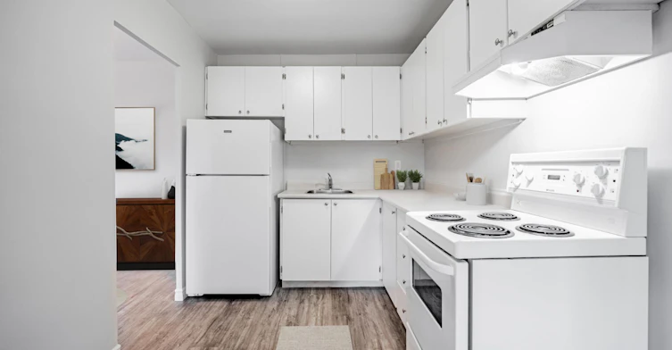 405-780 Wonderland Road South, London, ON, N6K 1M4 - 3