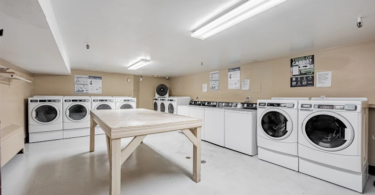 800-780 Wonderland Road South, London, ON, N6K 1M4 - 9