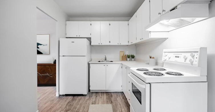 800-780 Wonderland Road South, London, ON, N6K 1M4 - 3