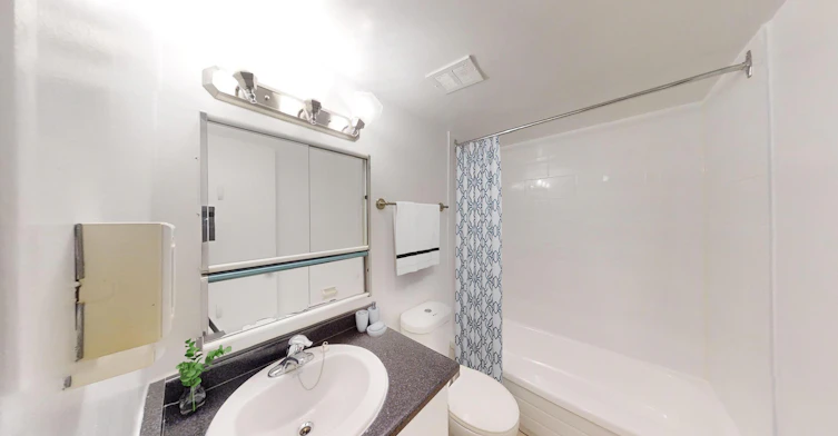 0109-110 Inverlochy Boulevard, Markham, ON, L3T 3R6 - 8