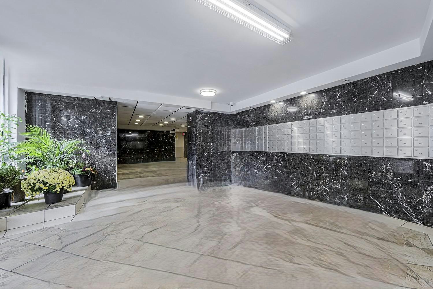 0502-390 Dawes Road, Toronto, ON, M4B 2E5 - 7