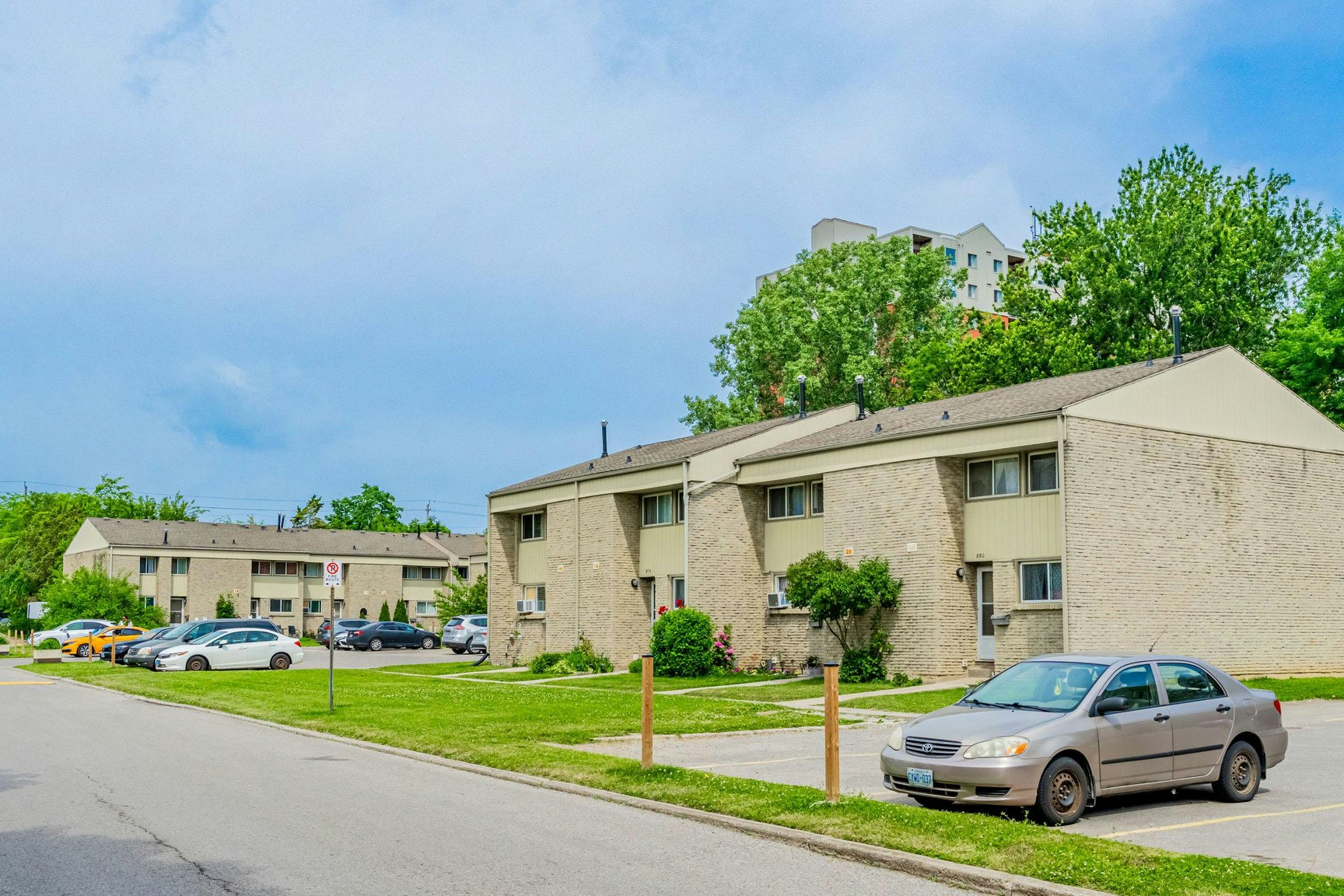 886-906 Wonderland Road South, London, ON, N6K 2V8 - 9