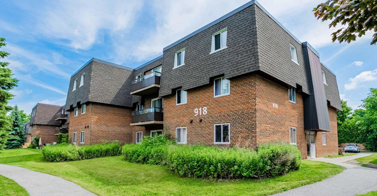 22204-922 Wonderland Road South, London, ON, N6K 2V8 - 11