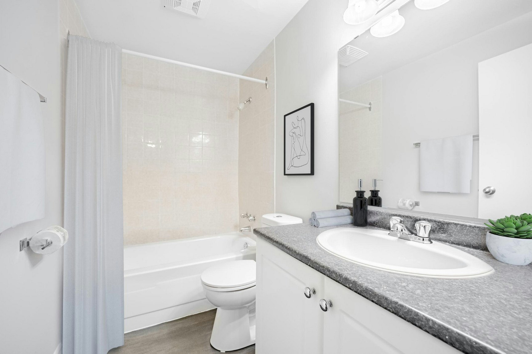 22204-922 Wonderland Road South, London, ON, N6K 2V8 - 9