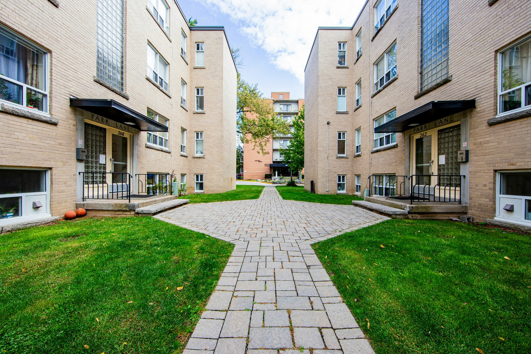 04-268 Reynolds Street, Oakville, ON, L6J 3L4 - 4