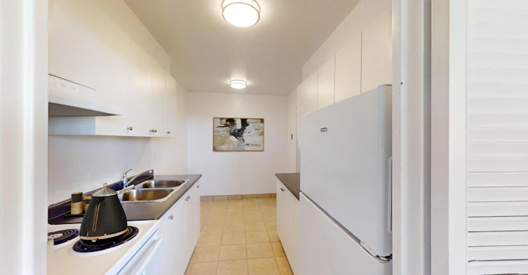 0912-111 Inverlochy Boulevard, Markham, ON, L3T 3R7 - 7