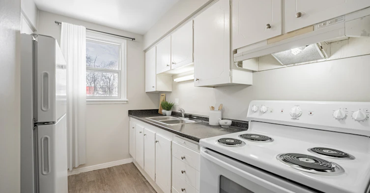 34-654 Viscount Road, London, ON, N6J 2Y3 - 4
