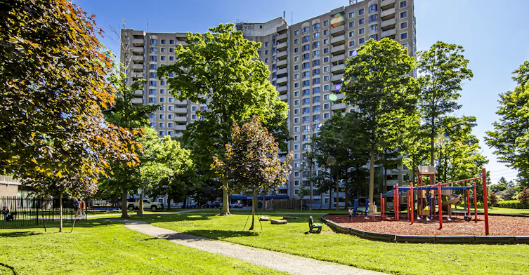 0909-1600 Sandhurst Circle, Toronto, ON, M1V 2L4 - 11