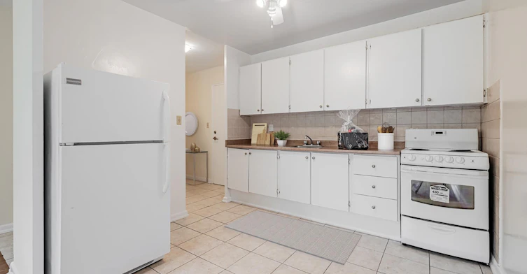 418-27 Seeley Drive, Toronto, ON, M3M 2V8 - 7