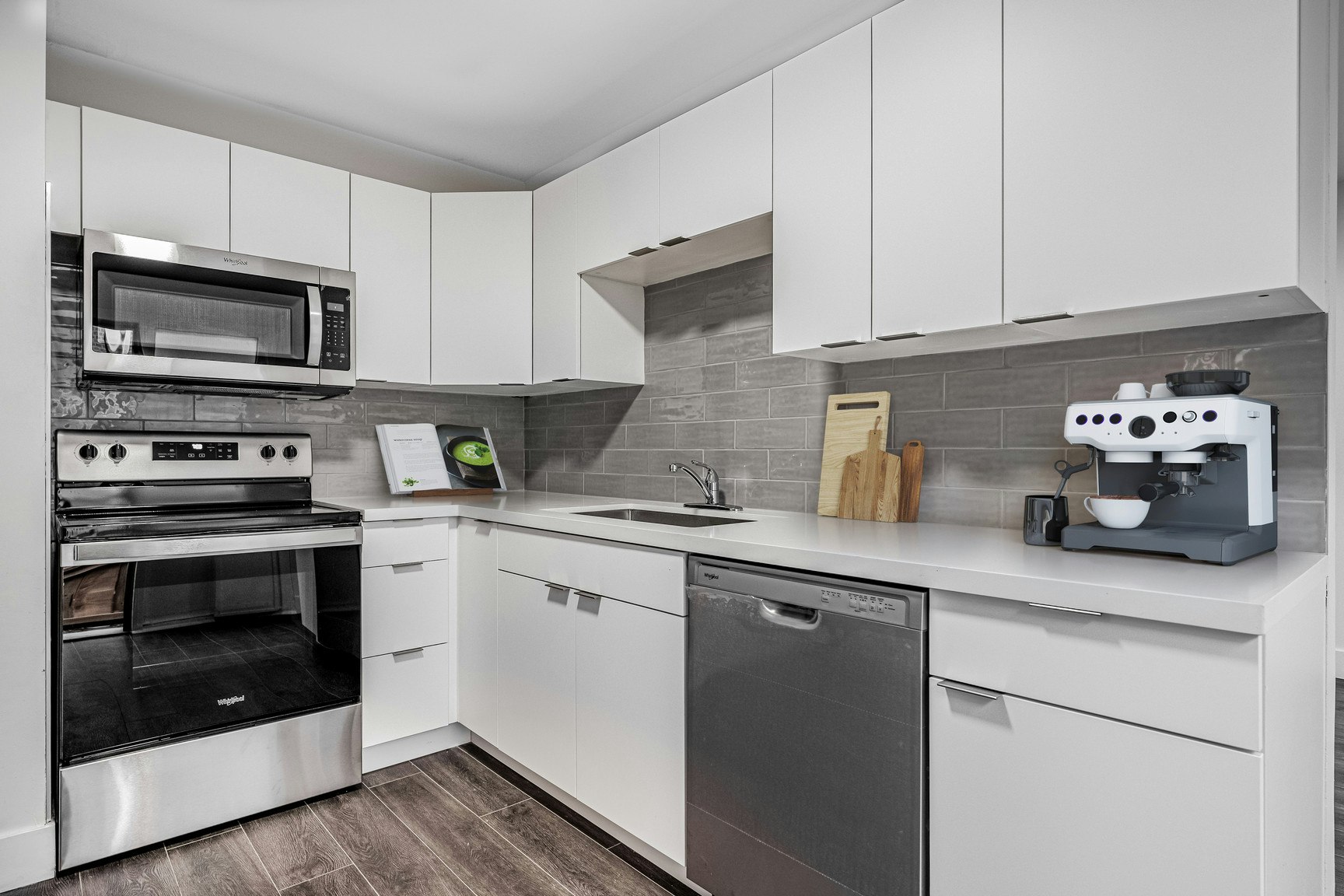 409-97 Milford Avenue, Waterloo, ON, N2L 3Z5 - 5