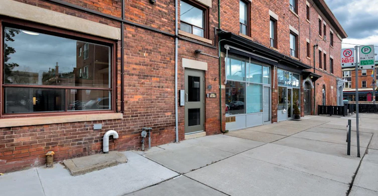 10721-169 1072a 1074a Lauder / Clair Avenue St Avenue W, Toronto, ON, M6E 3H5 - 2