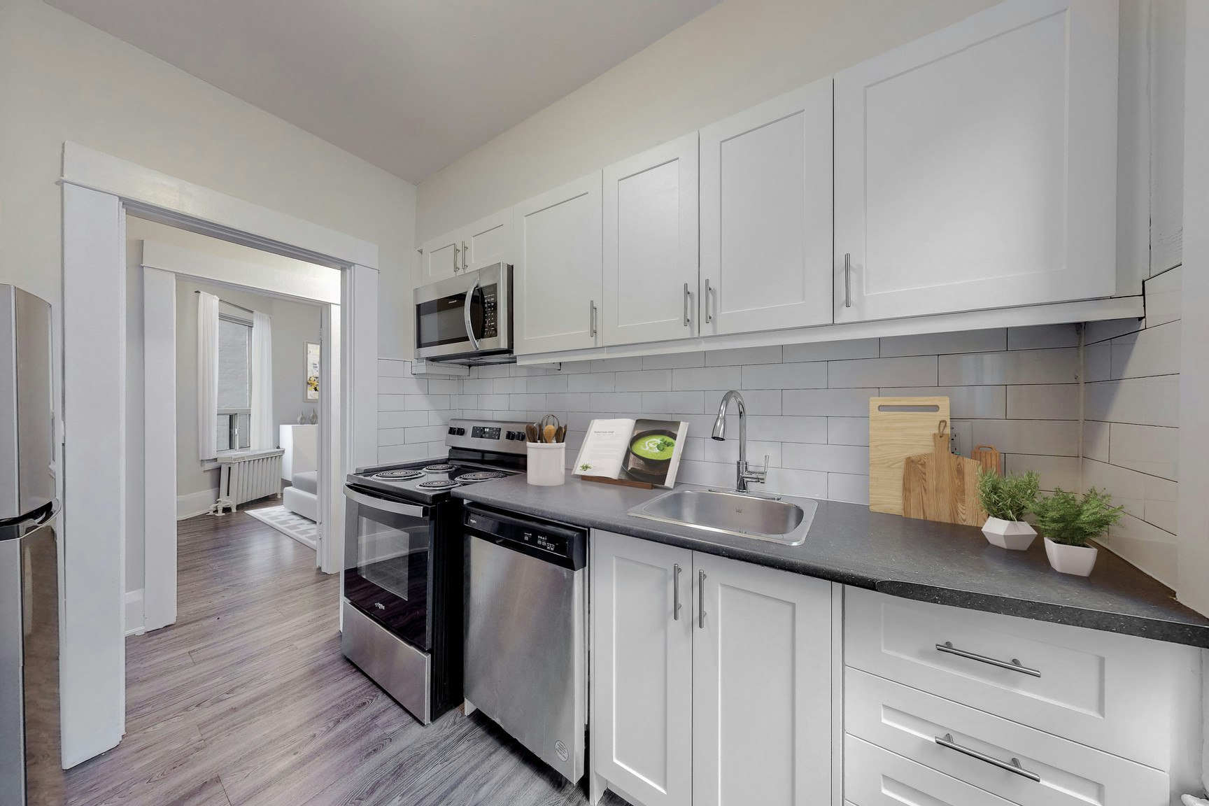 10721-169 1072a 1074a Lauder / Clair Avenue St Avenue W, Toronto, ON, M6E 3H5 - 3