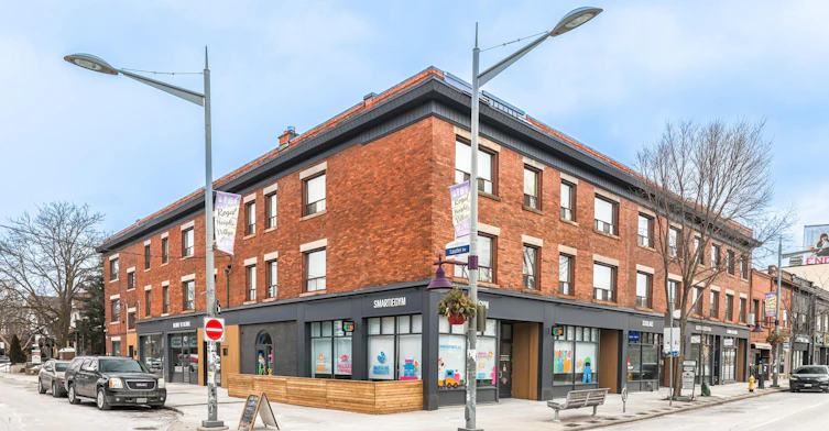 10721-169 1072a 1074a Lauder / Clair Avenue St Avenue W, Toronto, ON, M6E 3H5