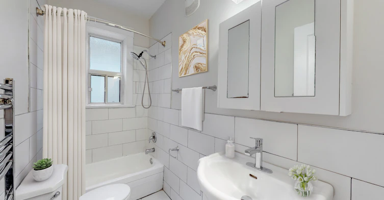 161A-169 1072a 1074a Lauder / Clair Avenue St Avenue W, Toronto, ON, M6E 3H5 - 6