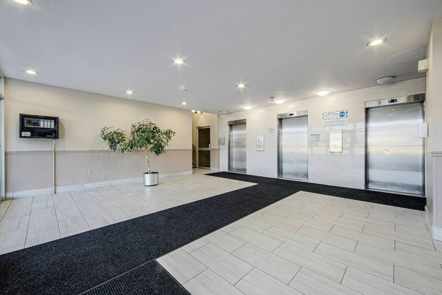 0503-2775 Jane Street, Toronto, ON, M3N 2H7 - 8