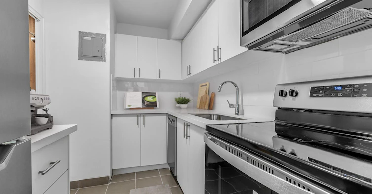 0503-55 Brownlow Avenue, Toronto, ON, M4S 2L1 - 4