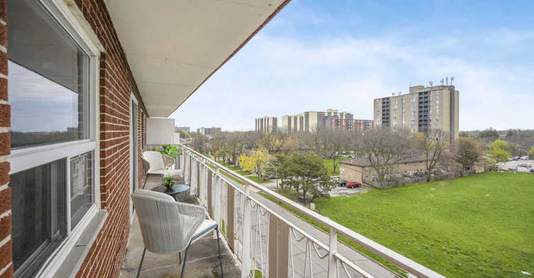 504-9 Riverdale Drive, Hamilton, ON, L8E 1J9 - 9